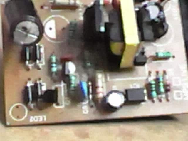 Circuit SMPS MOSFET 12 V, 24 V, 1 A