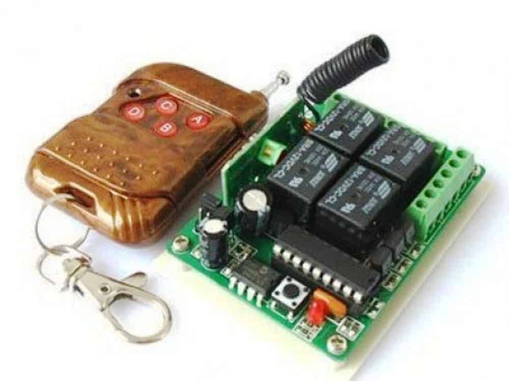 Circuit de carretó controlat a distància sense microcontrolador